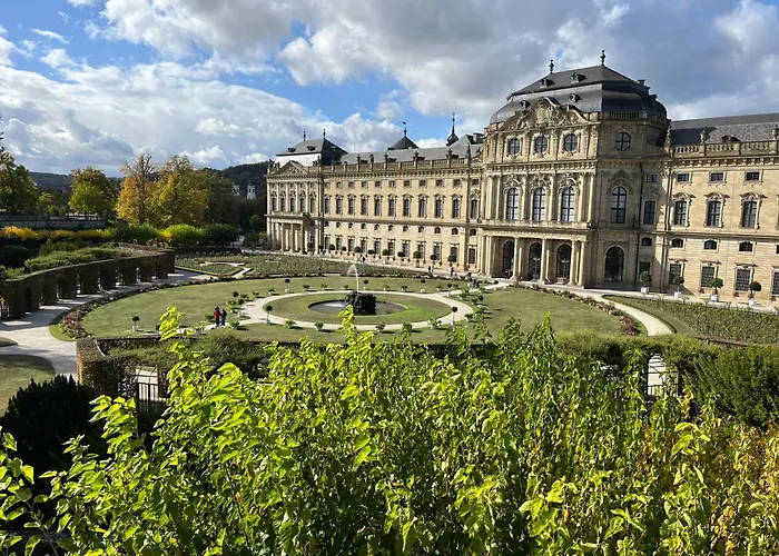 Ruhige Sonnige Mit Balkon Nahe Universitaet Appartement Gerbrunn